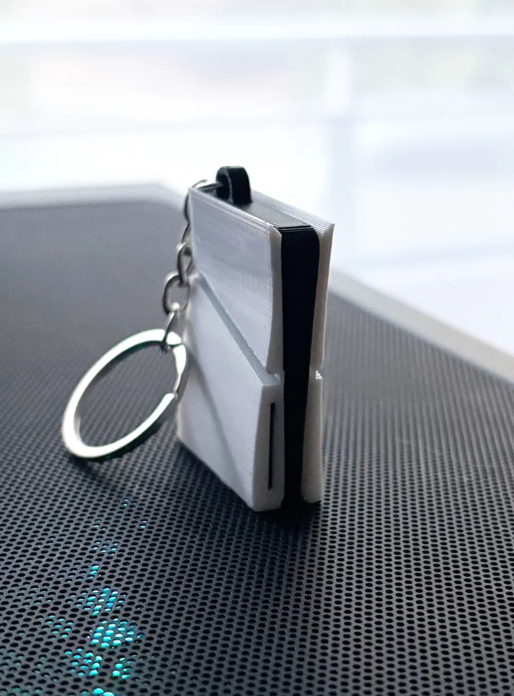 PS5 keychain - 2
